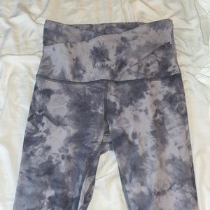 LuluLemon Tie Dye Align Leggings 28”